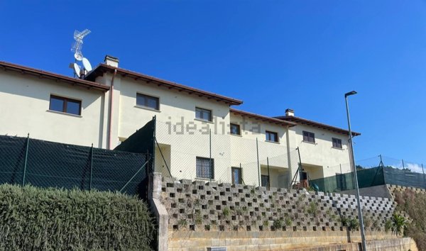 casa indipendente in vendita a Corciano