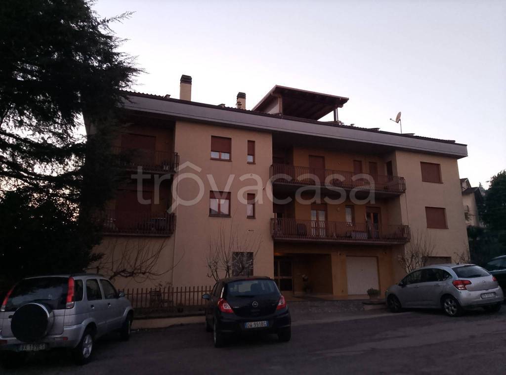 appartamento in vendita a Corciano in zona Ellera Chiugiana