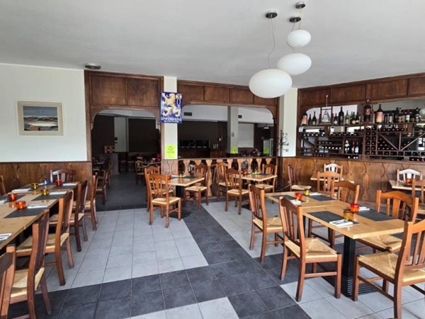 negozio in vendita a Corciano in zona San Mariano