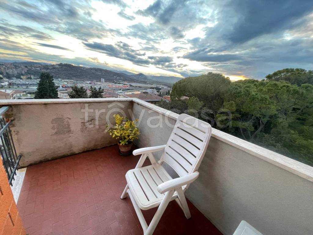 appartamento in vendita a Corciano in zona Ellera Chiugiana