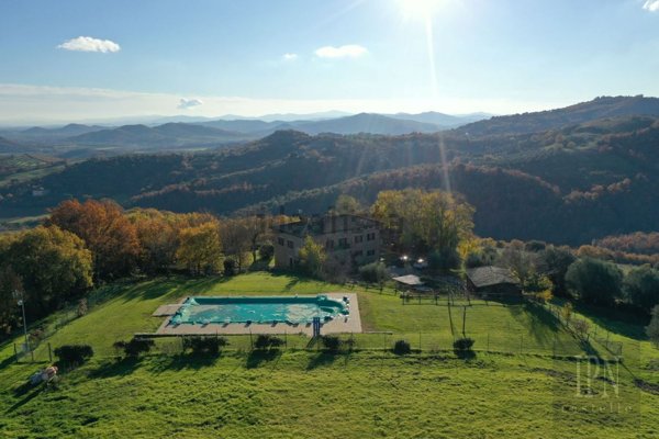 casa indipendente in vendita a Corciano in zona Mantignana