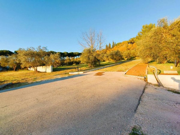 terreno edificabile in vendita a Corciano in zona Mantignana