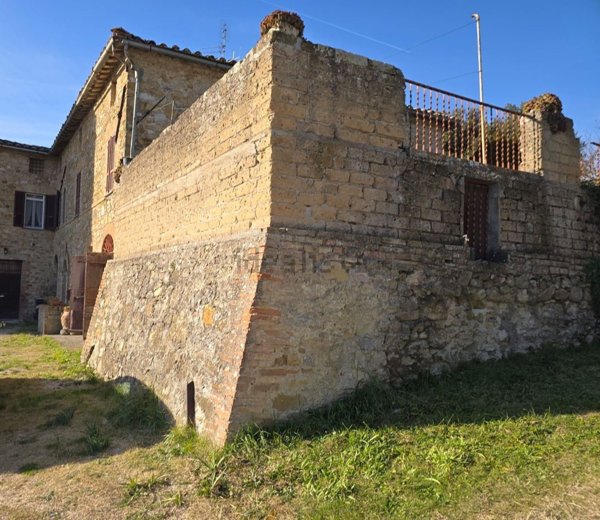 casale in vendita a Corciano