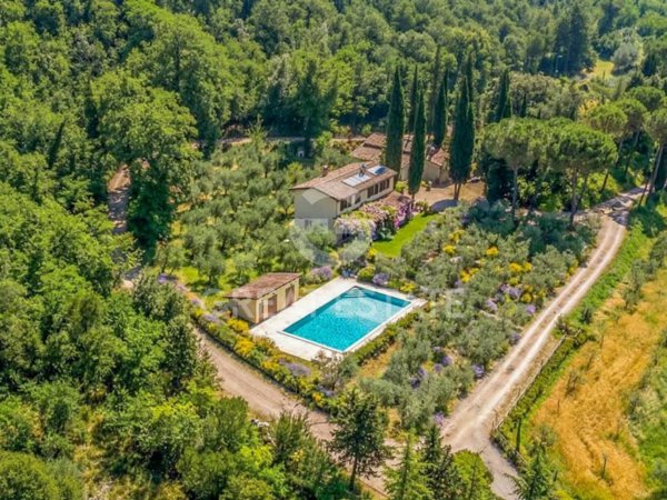 casa indipendente in vendita a Corciano