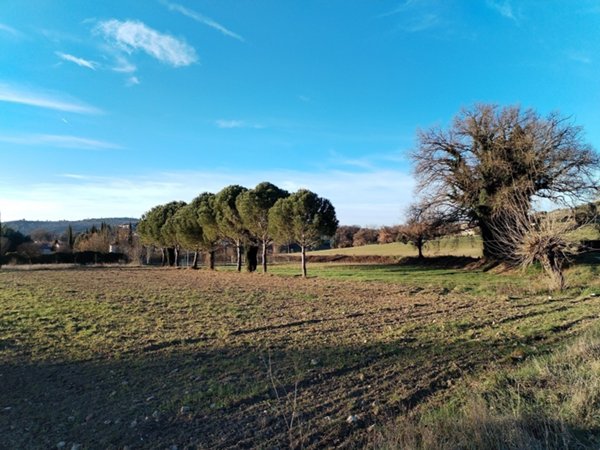 terreno edificabile in vendita a Corciano in zona Capocavallo