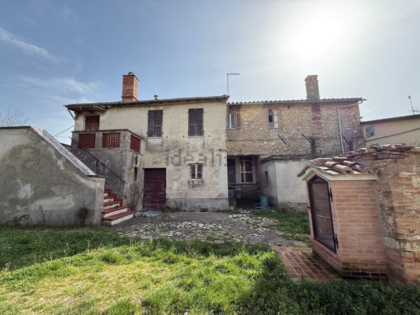 appartamento in vendita a Corciano in zona San Mariano