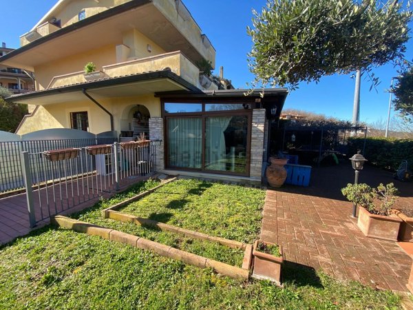 appartamento in vendita a Corciano in zona San Mariano