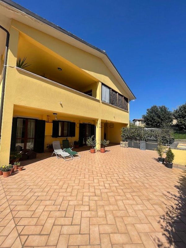 appartamento in vendita a Corciano in zona Ellera Chiugiana