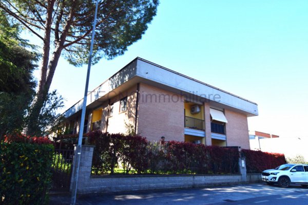 appartamento in vendita a Corciano in zona San Mariano