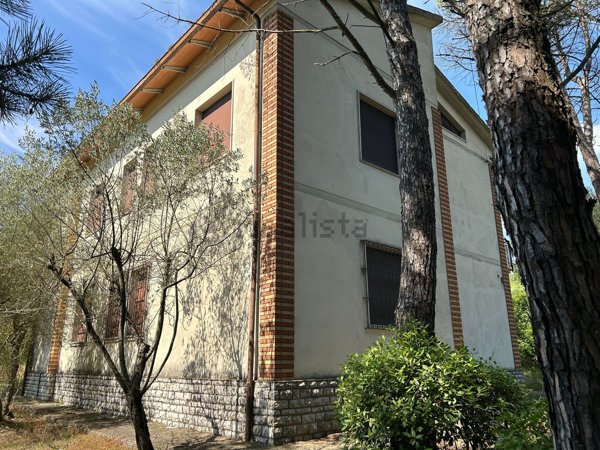 casa indipendente in vendita a Corciano