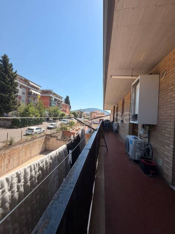 appartamento in vendita a Corciano in zona Ellera Chiugiana