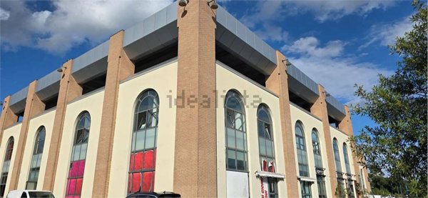 ufficio in vendita a Corciano in zona Ellera Chiugiana