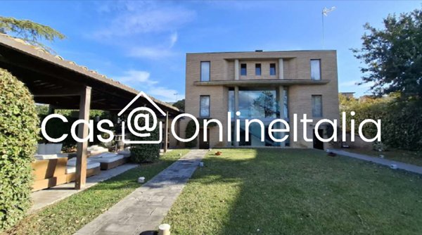 casa indipendente in vendita a Corciano in zona Valmarino