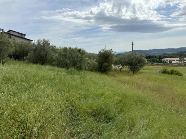 terreno in vendita a Corciano