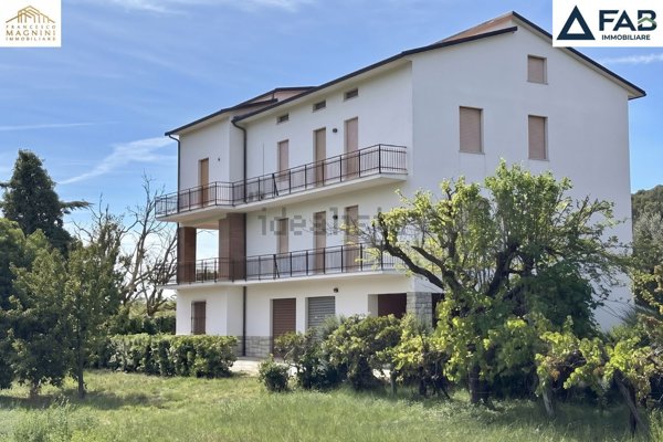 casa indipendente in vendita a Corciano in zona Valmarino