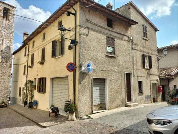 quadrivano in vendita a Costacciaro