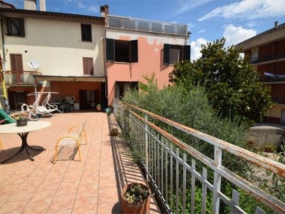 casa indipendente in vendita a Costacciaro