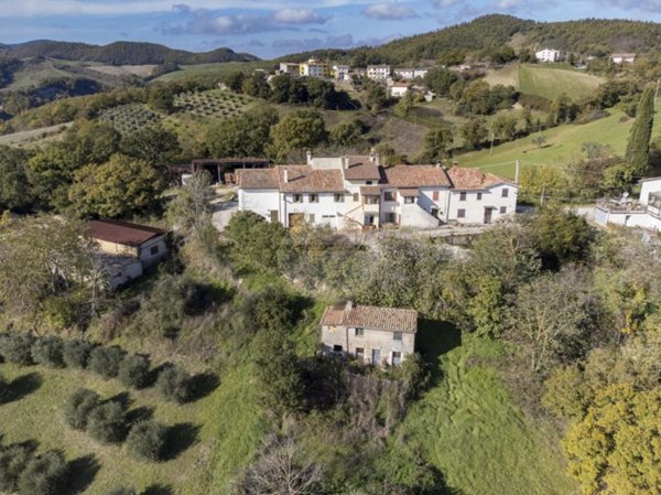 azienda agricola in vendita a Costacciaro in zona Rancana
