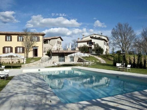 casale in vendita a Costacciaro