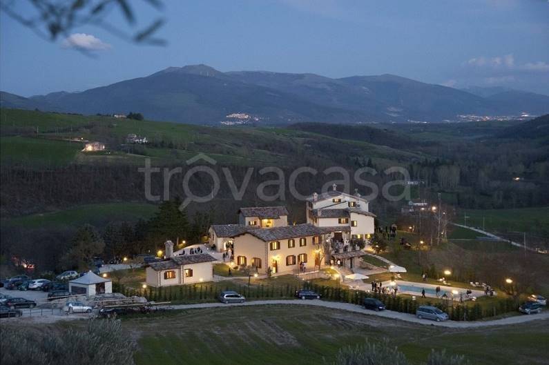 negozio in vendita a Costacciaro