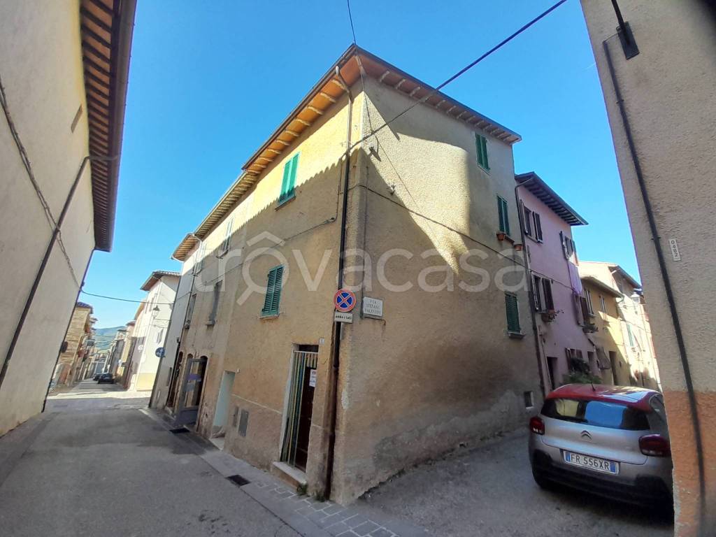 casa indipendente in vendita a Costacciaro