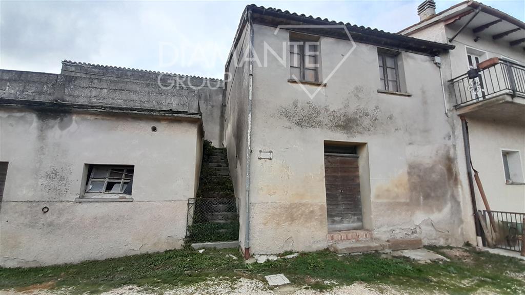 casale in vendita a Costacciaro