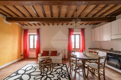 casa indipendente in vendita a Costacciaro