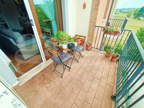 appartamento in vendita a Deruta in zona San Nicolò di Celle