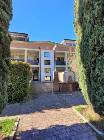 appartamento in vendita a Deruta in zona Ponte Nuovo