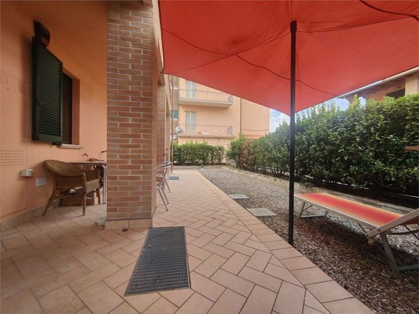 appartamento in vendita a Deruta in zona Sant'Angelo di Celle