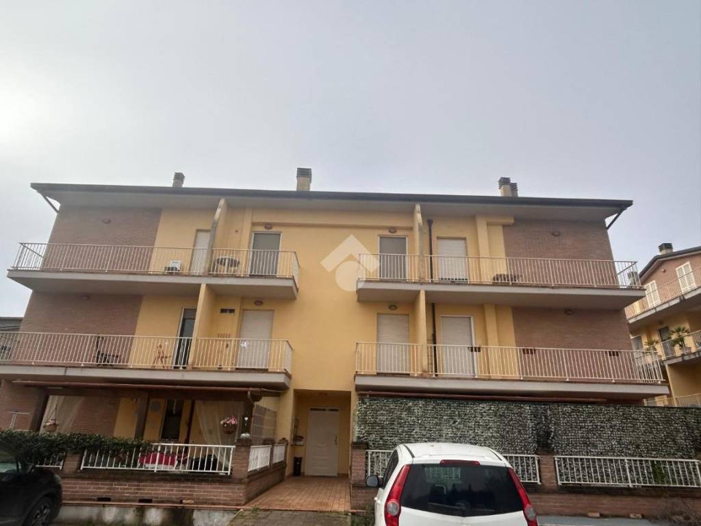 appartamento in vendita a Deruta in zona Sant'Angelo di Celle