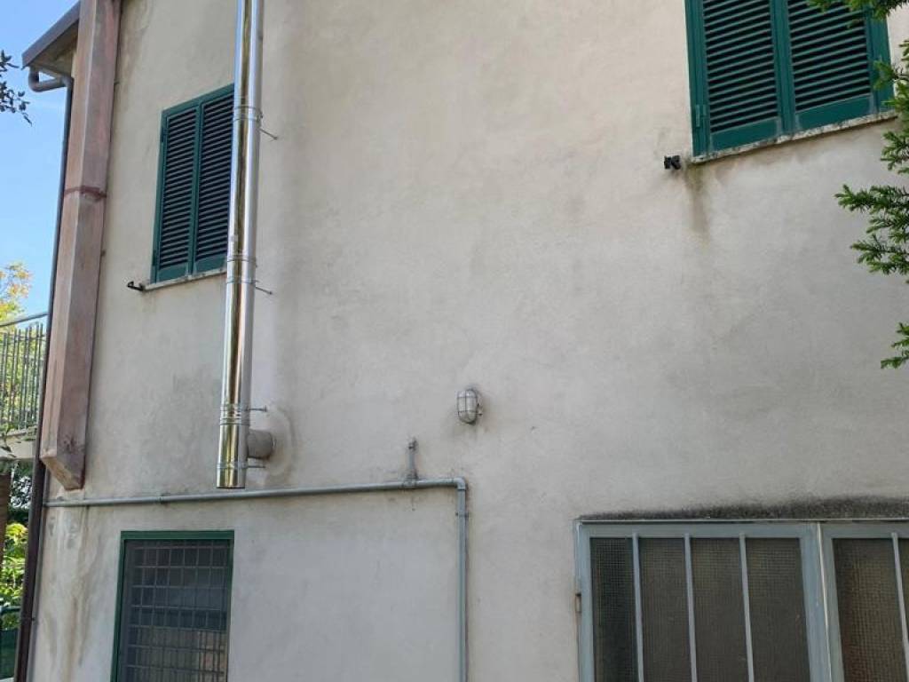 casa indipendente in vendita a Deruta