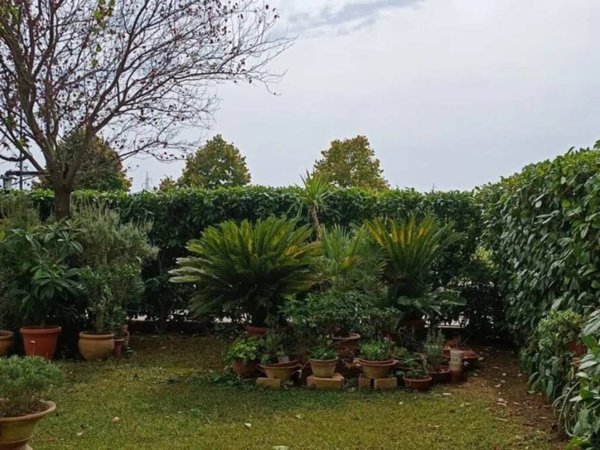 appartamento in vendita a Deruta in zona San Nicolò di Celle