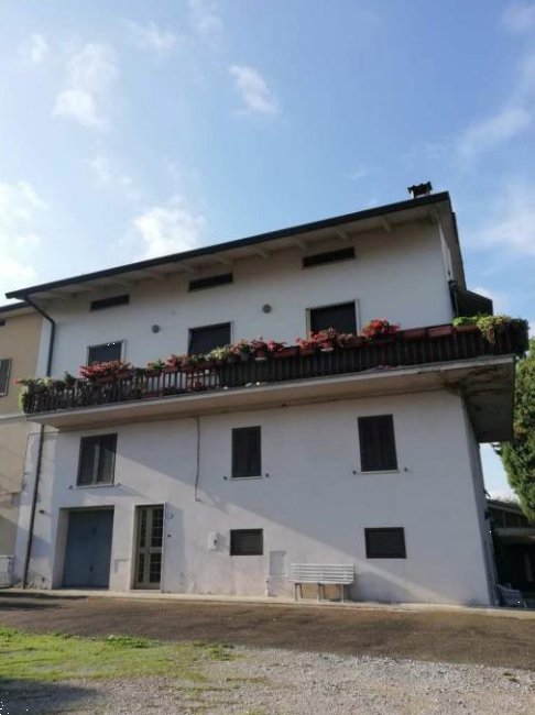 appartamento in vendita a Deruta