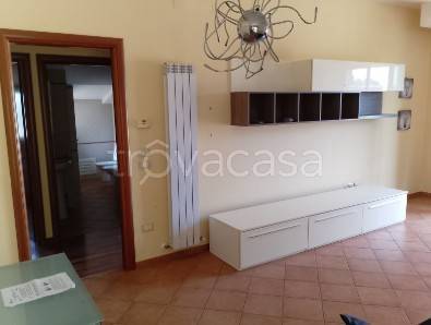 appartamento in vendita a Deruta in zona Sant'Angelo di Celle