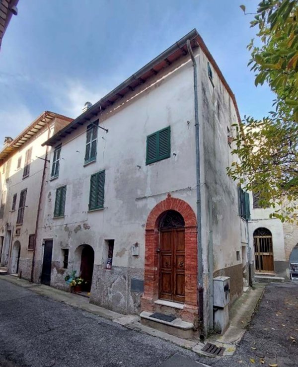 appartamento in vendita a Deruta in zona San Nicolò di Celle