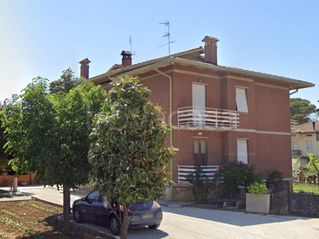 appartamento in vendita a Deruta in zona Fanciullata