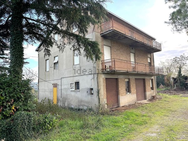 casa indipendente in vendita a Deruta in zona Ripabianca