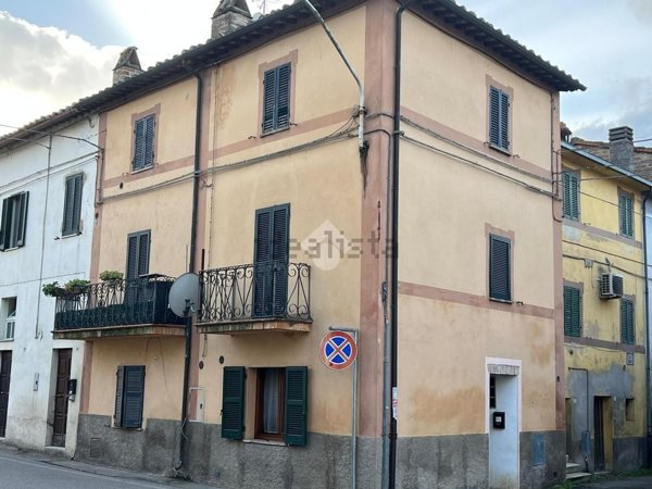 appartamento in vendita a Deruta in zona Casalina