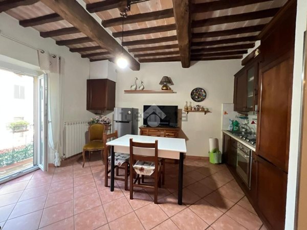 appartamento in vendita a Deruta in zona Casalina