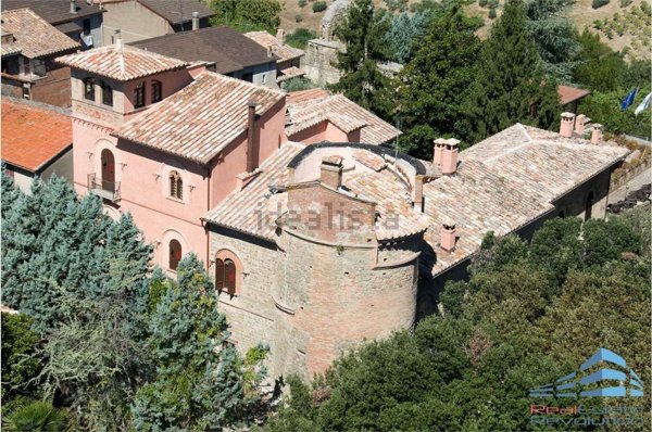 villa in vendita a Deruta in zona Castelleone