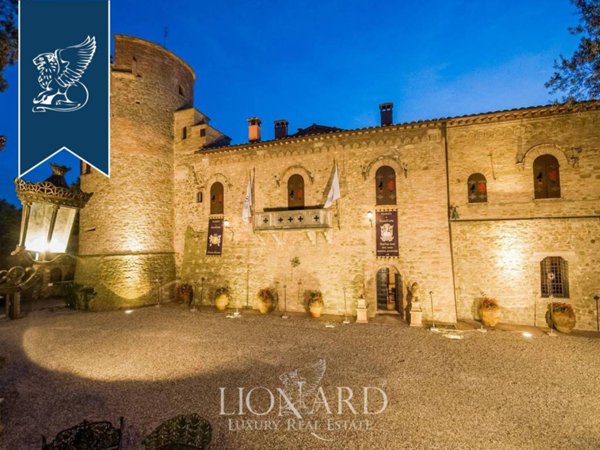 intera palazzina in vendita a Deruta