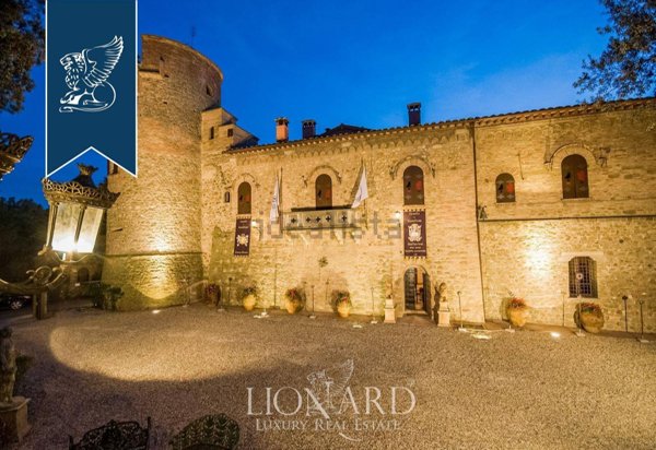 casale in vendita a Deruta