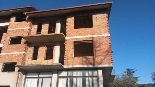 casa indipendente in vendita a Deruta in zona Castelleone