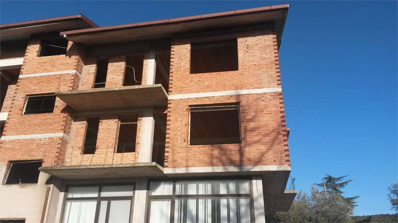 casa indipendente in vendita a Deruta in zona Castelleone