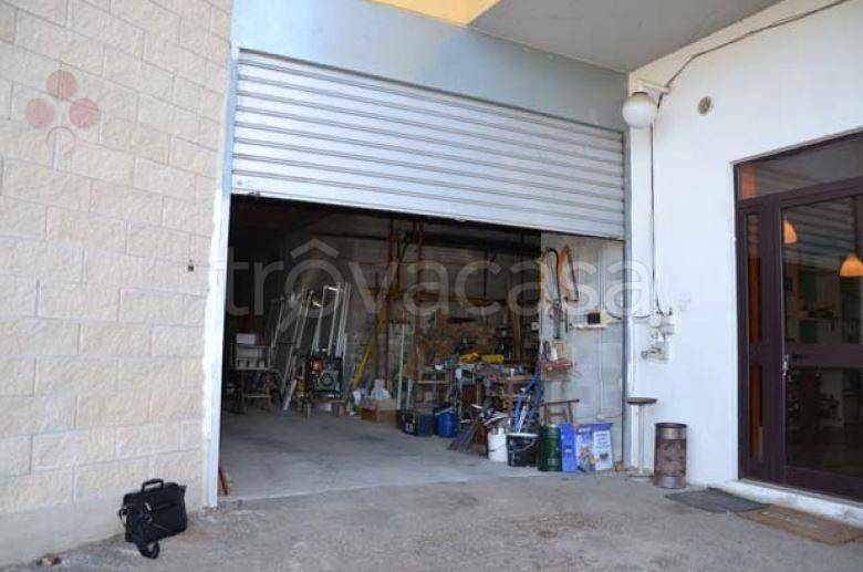 appartamento in vendita a Deruta in zona Ripabianca