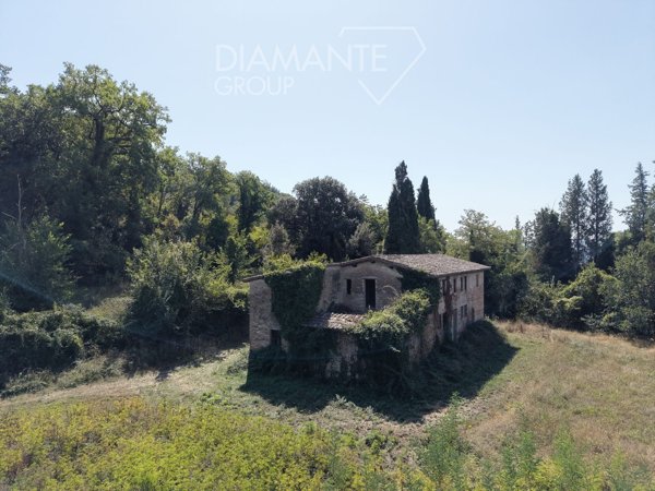 casale in vendita a Deruta