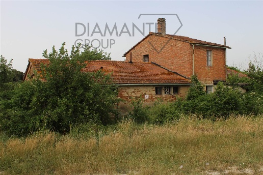 casale in vendita a Deruta in zona Casalina