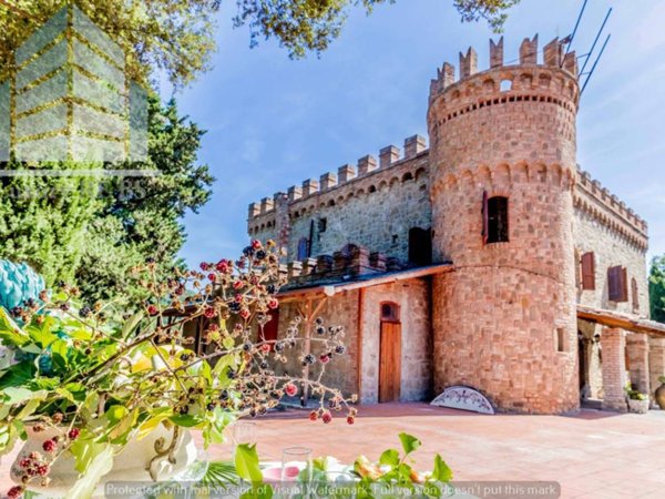 intera palazzina in vendita a Deruta