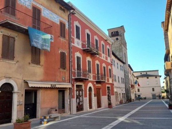 casa indipendente in vendita a Deruta